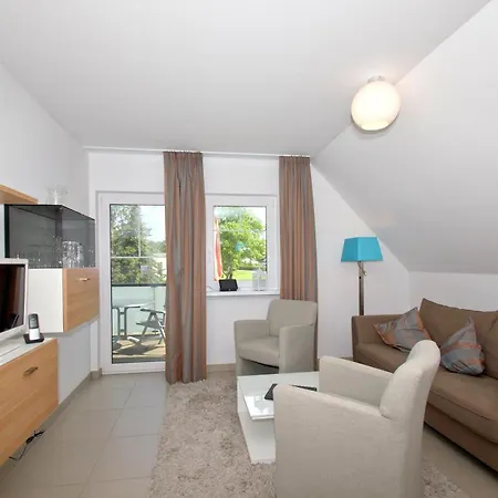 Apartment Strandnahe Mit Balkon, Gratis Nutzung Vom Ahoi Erlebnisbad Und Sauna In Sellin - Rex Rugia 30-8