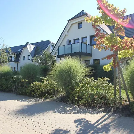 Strandnahe Mit Balkon, Gratis Nutzung Vom Ahoi Erlebnisbad Und Sauna In Sellin - Rex Rugia 30-8 Apartment Lobbe